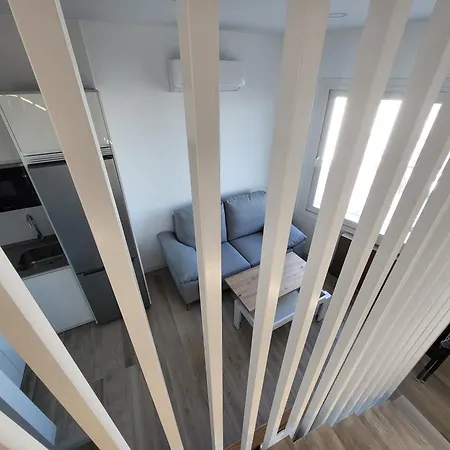 アパート Bonito Moderno Con Terraza Privada コニル・デ・ラ・フロンテラ